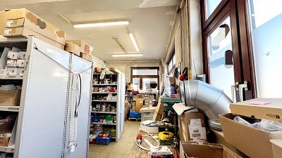 TOP-OBJEKT FÜR MONTEURZIMMER-PROFIS - Gewerbeobjekt Bremen Walle | Angebot:27436885
