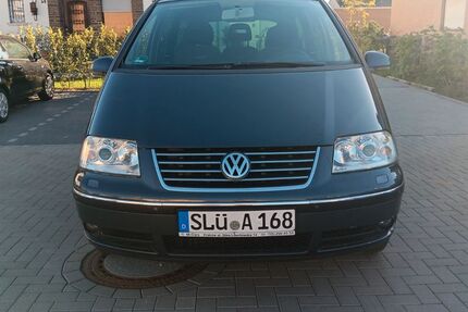 VW Sharan 318.000 km 1.999 &euro; Kuchenheim 53881