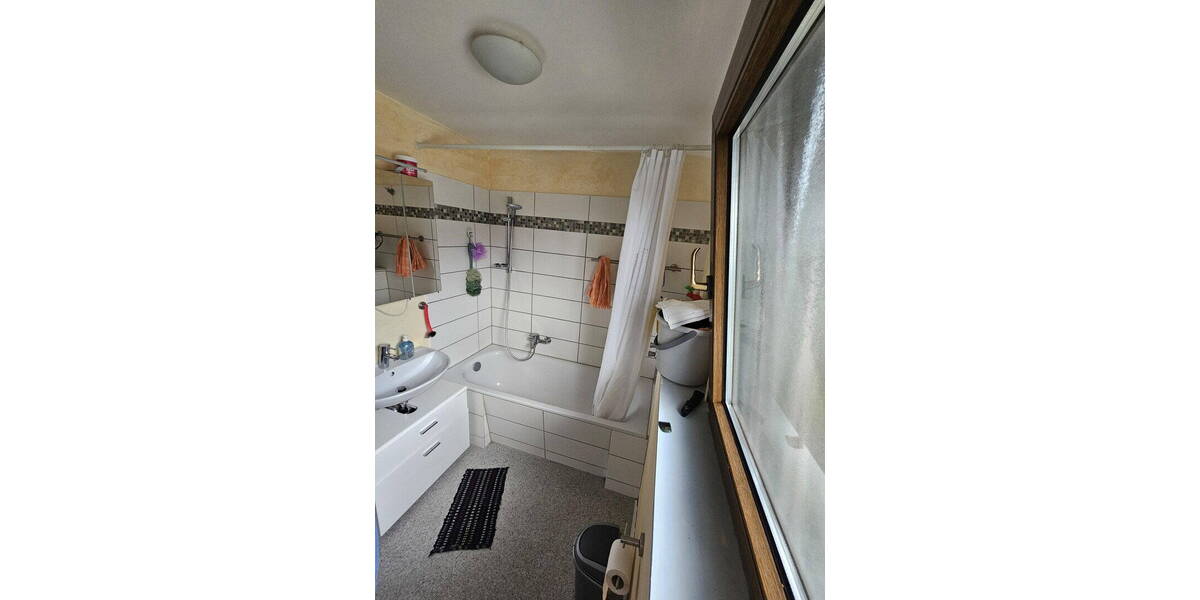 Mehrfamilienhaus, Wohnhaus Karlsruhe Knielingen - 7 Zimmer, 164 m&sup2;, 615.000&euro; | Angebot:26016288