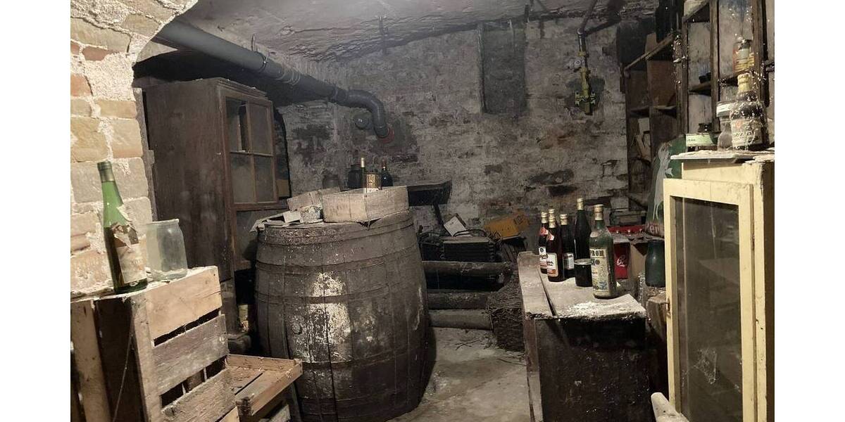 Mehrfamilienhaus, Wohnhaus Artern - 6 Zimmer, 60 m&sup2;, 69.000&euro; | Angebot:25743816