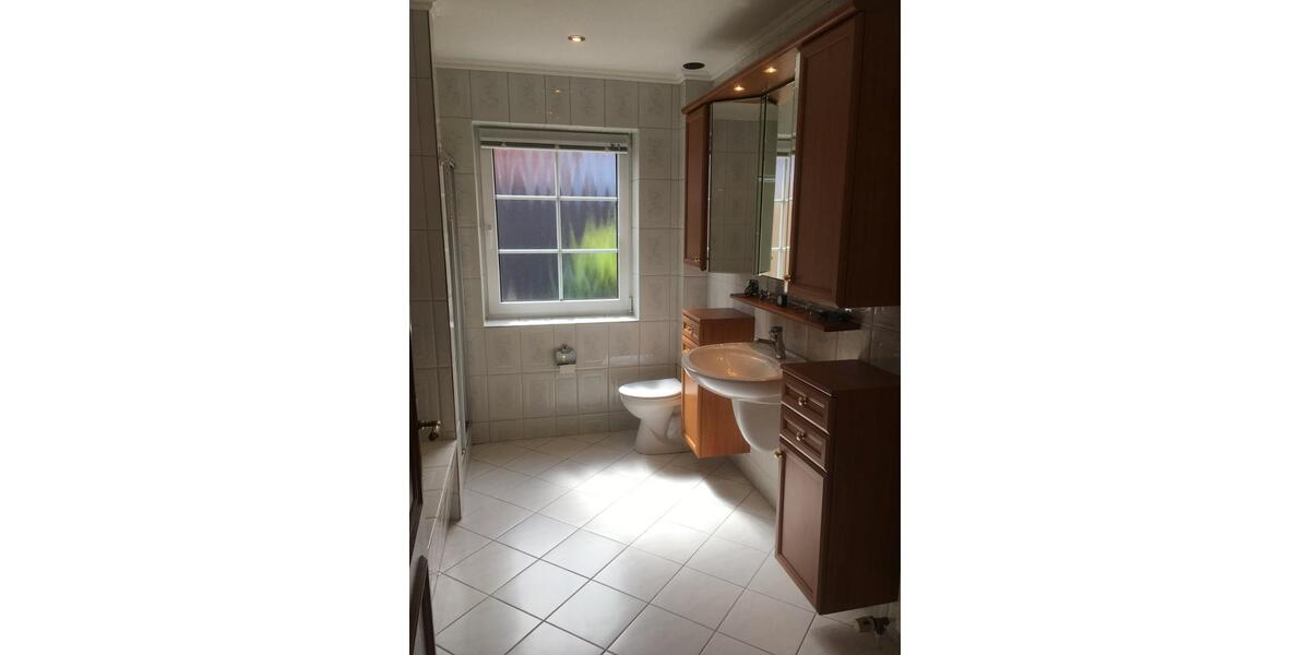 Einfamilienhaus Welle - 10 Zimmer, 330 m&sup2;, 938.000&euro; | Angebot:27120171