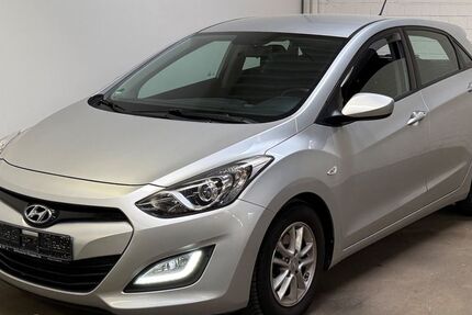Hyundai i30 107.595 km 9.200 &euro; Ibbenbüren 49477