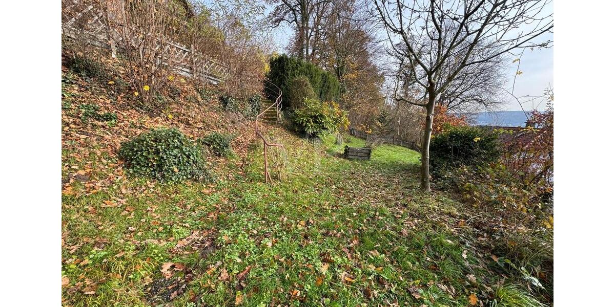 Maisonettenwohnung Marburg - 5 Zimmer, 200 m&sup2;, 3.100&euro; | Angebot:24867686