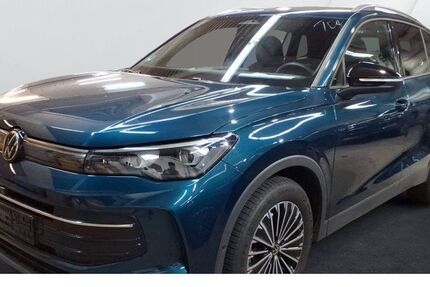 VW Tiguan 25.247 km 36.885 &euro; Bielefeld 33613