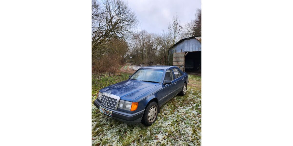 Mercedes-Benz 200 189.000 km 8.300 &euro; Bordesholm 24582