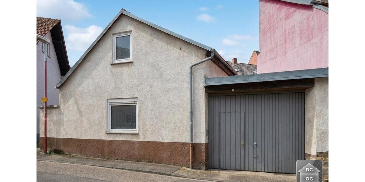 Mehrfamilienhaus, Wohnhaus Kraichtal - 12 Zimmer, 327 m&sup2;, 529.000&euro; | Angebot:26043892