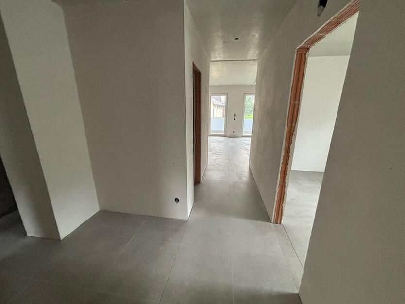 3 ZKB Erstbezug 15qm Balkon mit Weitblick