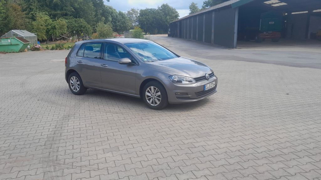 VW Golf 131.000 km 12.800 &euro; Freren 49832