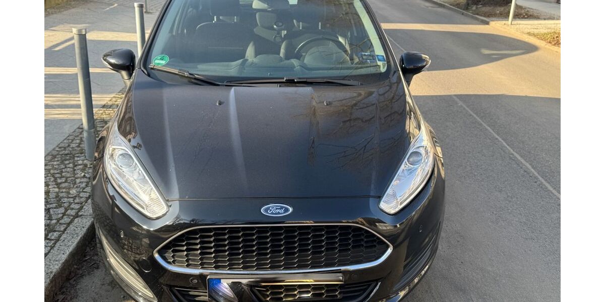 Ford Fiesta 113.000 km 5.400 &euro; Berlin 12527