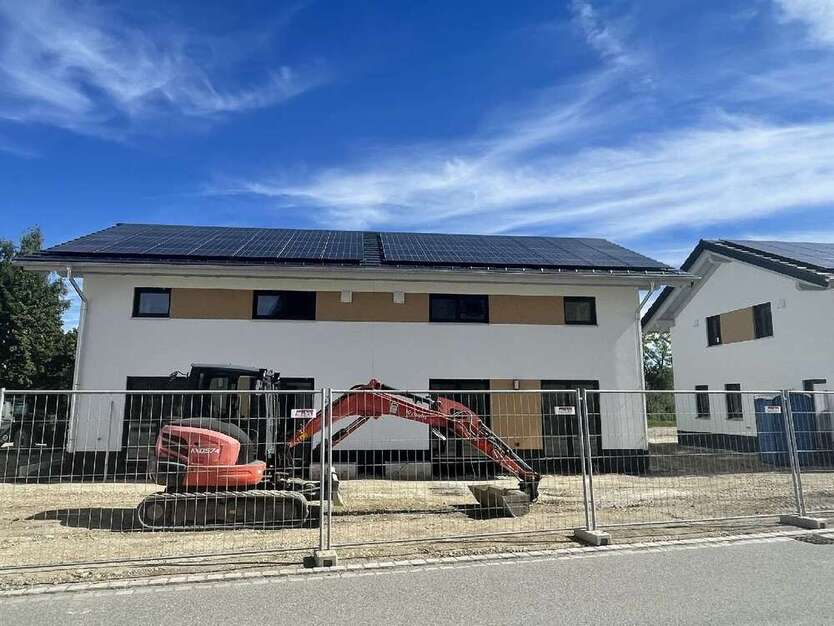 Haus zum Mieten in Denklingen 1.425 € 103 m²