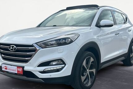 Hyundai TUCSON 68.975 km 18.399 &euro; Brühl 68782
