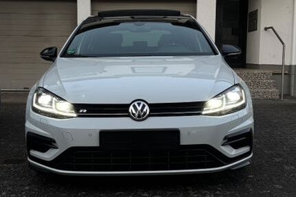 VW Golf 62.000 km 29.300 &euro; Mainz 55120