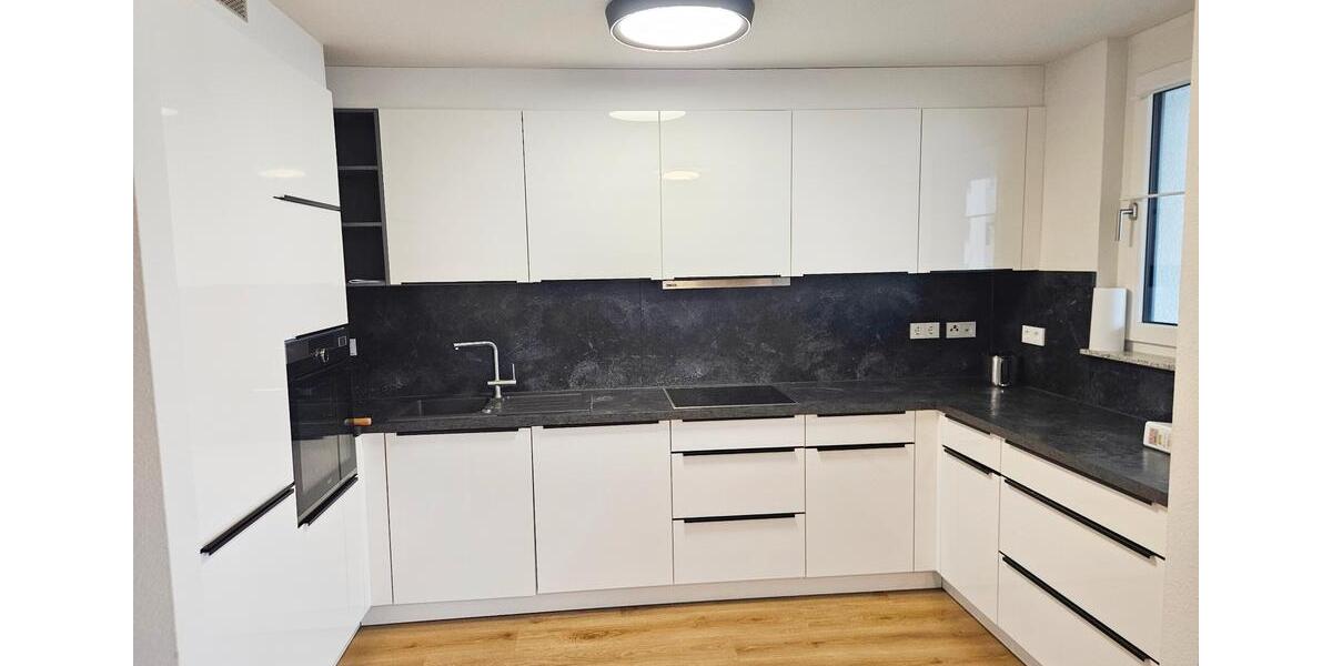 Etagenwohnung Denkendorf - 4 Zimmer, 110 m&sup2;, 1.497&euro; | Angebot:24792847