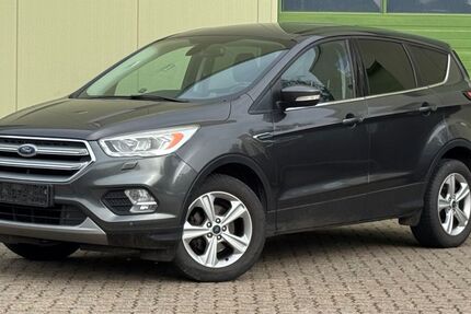 Ford Kuga 95.890 km 9.995 &euro; Brüsewitz 19071