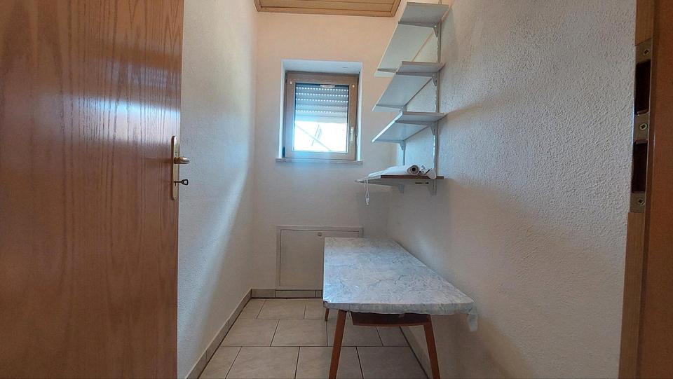 Großzügige 3,5 Zi. EG Whg. direkt in Leutershausen 3.5 zimmer