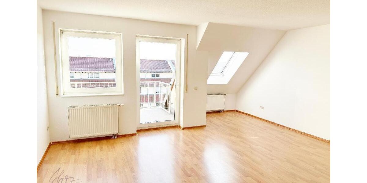 Etagenwohnung Riesa Canitz - 3 Zimmer, 74 m&sup2;, 600&euro; | Angebot:26400680