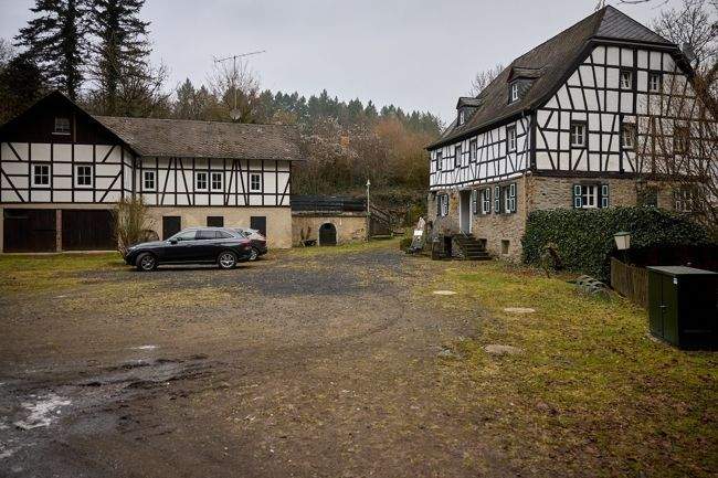 Gewerbeobjekt Roes - 1.250.000&euro; | Angebot:24821272