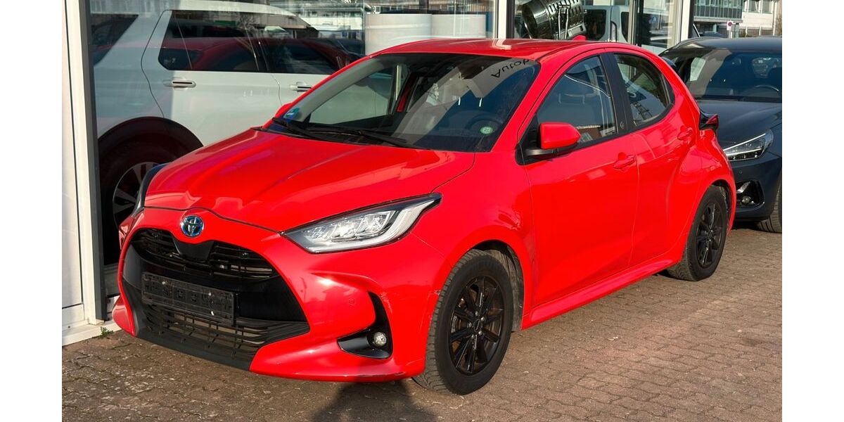 Toyota Yaris 51.023 km 19.490 &euro; Rostock 18059