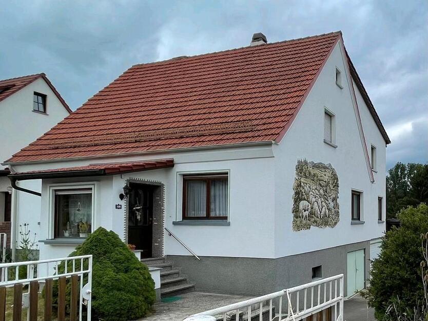 Einfamilienhaus mit Nebengebäude in 36452 Kaltenwestheim zimmer