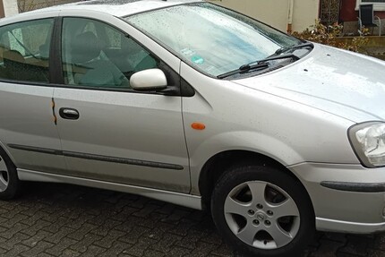 Nissan Almera Tino 186.545 km 1.800 &euro; Wetter 35083