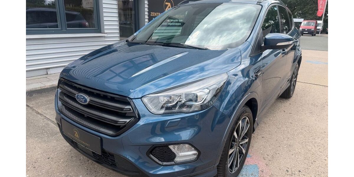 Ford Kuga 45.000 km 17.900 &euro; Fürth 90763