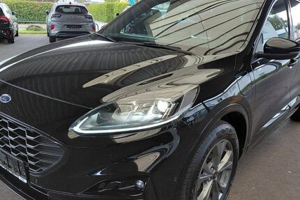Ford Kuga 15.400 km 32.900 &euro; Rostock 18106