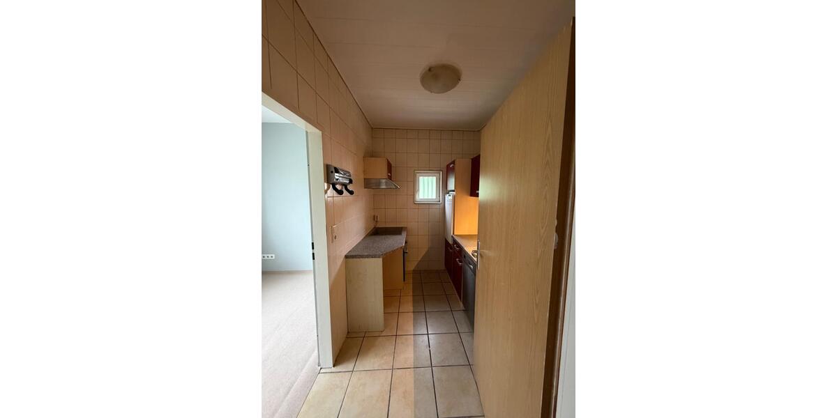 Erdgeschoßwohnung Gemünden - 4 Zimmer, 125 m&sup2;, 800&euro; | Angebot:26416103
