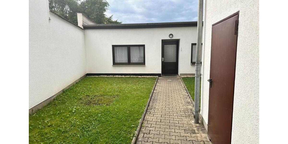 Etagenwohnung Kahla - 2.5 Zimmer, 68 m&sup2;, 650&euro; | Angebot:25806483