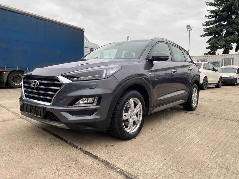 Hyundai TUCSON 193.400 km 17.731 € Frankfurt am Main 60314
