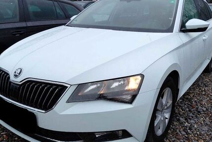 Skoda Superb 132.000 km 14.990 &euro; Stuttgart 70567