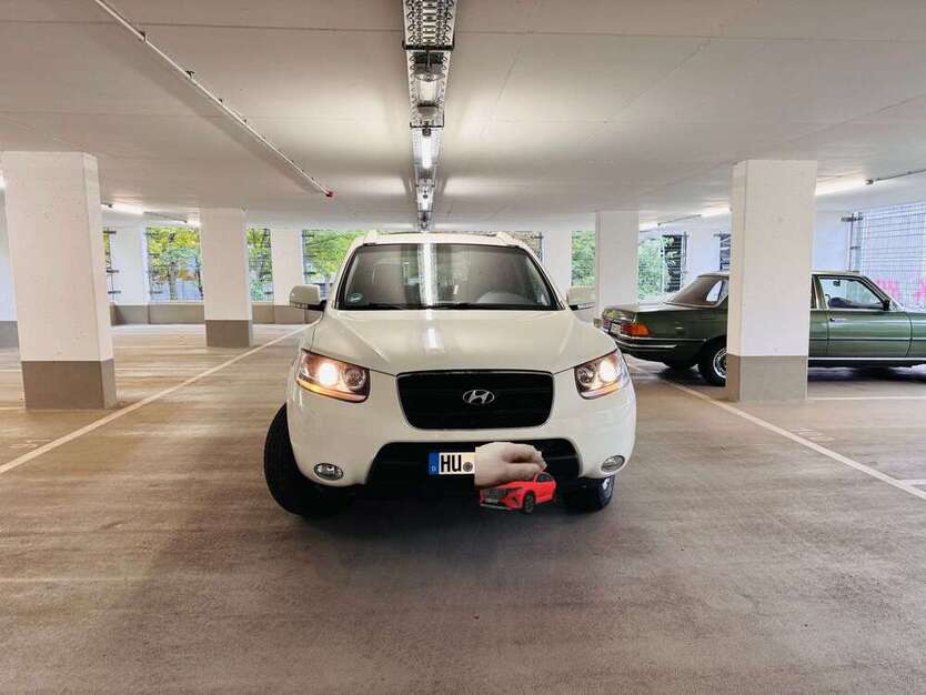 Hyundai SANTA FE 126.000 km 6.990 € hanau 63450