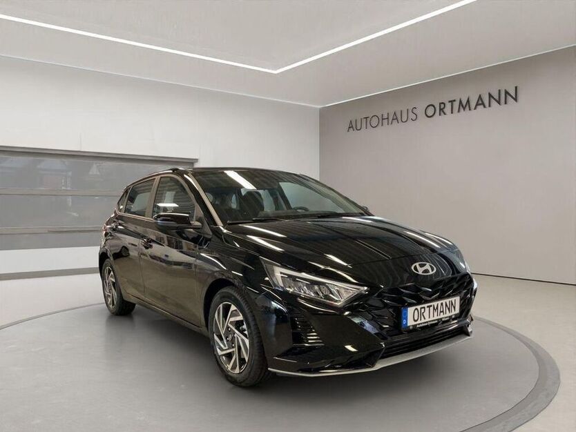 i20