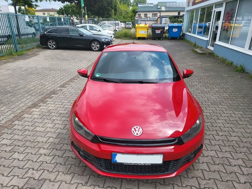 VW Scirocco 151.349 km 6.399 € Berlin 13435