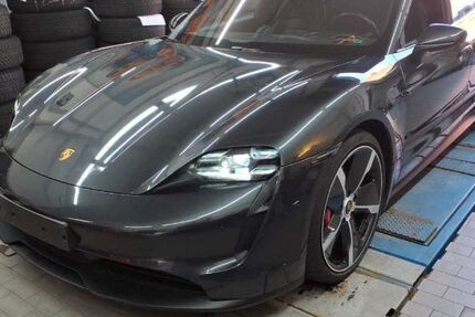 Porsche Taycan 72.800 km 66.990 &euro; Hannover 30453