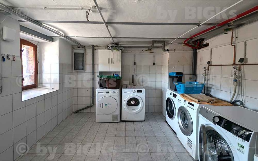 BIGKs - Zella-Mehlis: 3 Zimmer Wohnung,sep.Küche,Bad mit Dusche, GROSSER GARTEN (-;) 3 zimmer