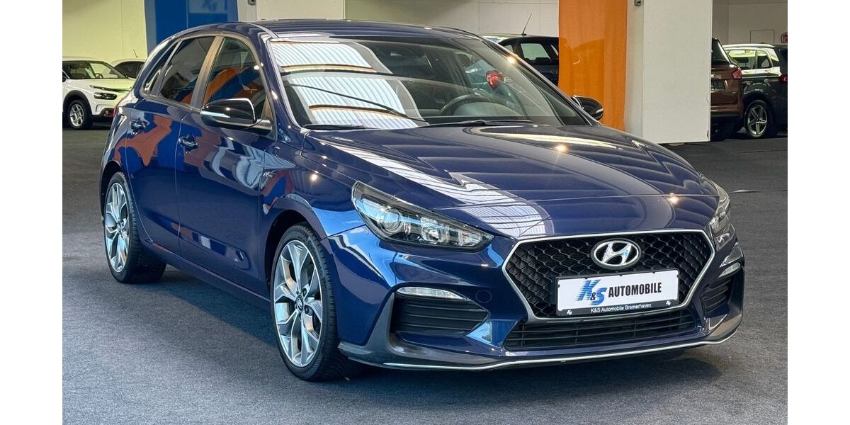 Hyundai i30 78.000 km 16.350 &euro; Bremerhaven 27568