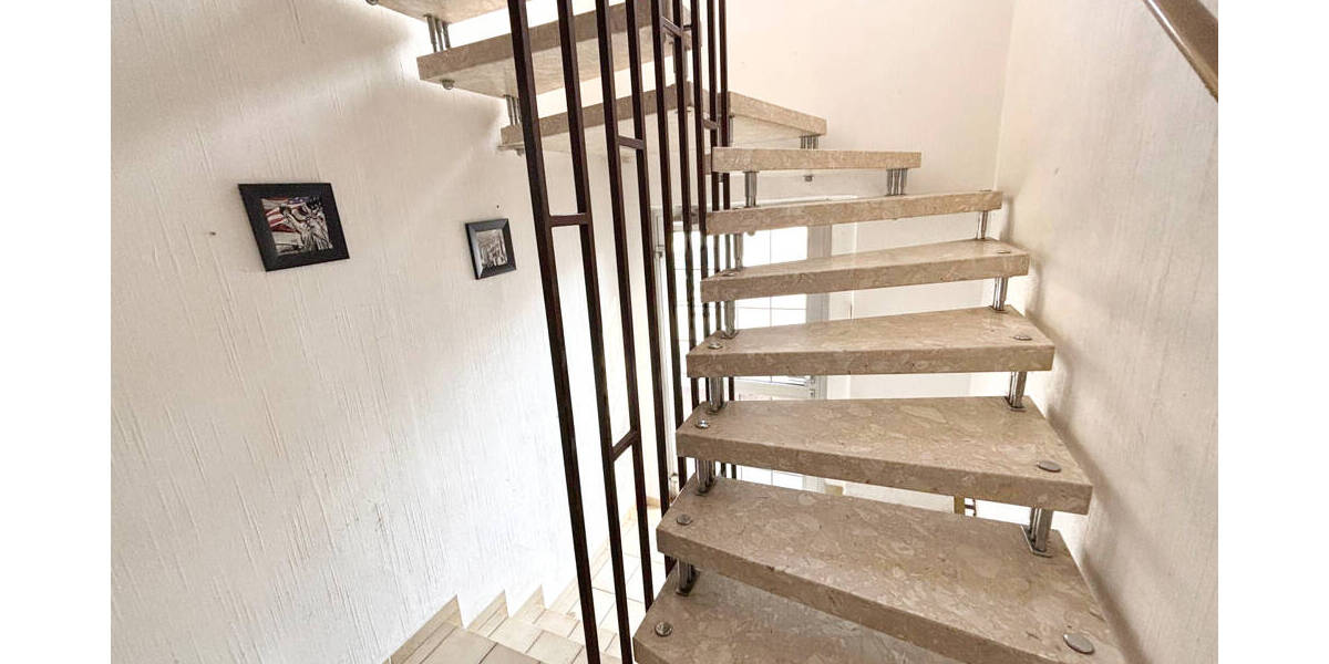 Doppelhaushälfte Osnabrück Eversburg - 9 Zimmer, 145 m&sup2;, 335.000&euro; | Angebot:26015279
