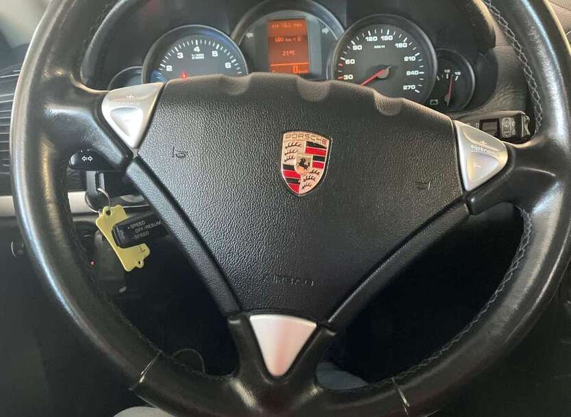 Porsche Cayenne 218.992 km 4.189 € Worms 67547