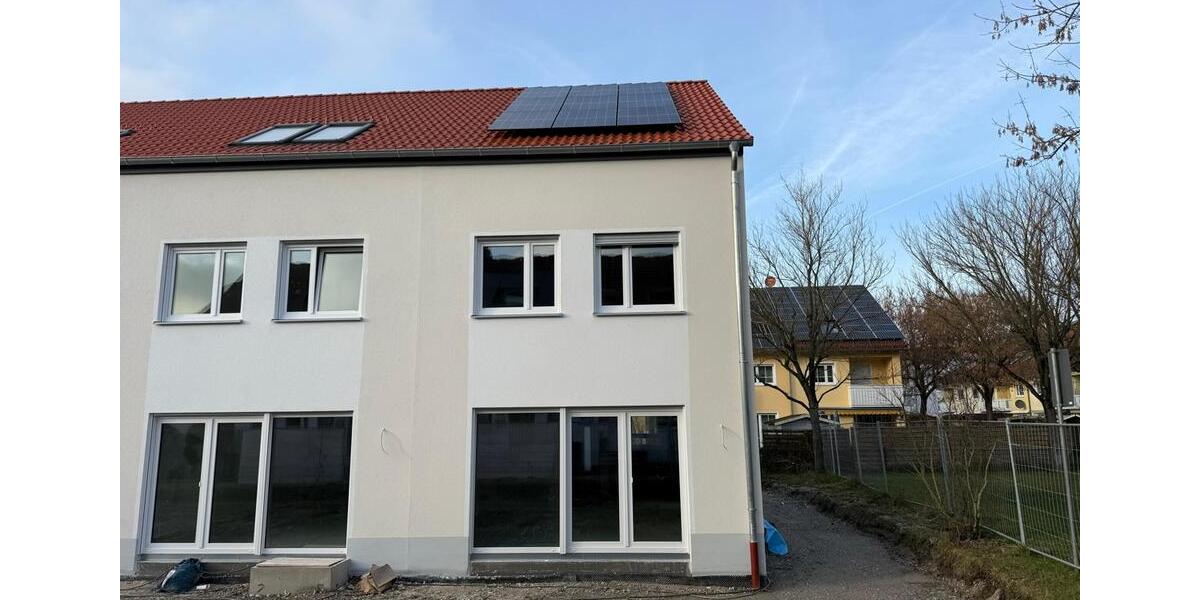 Reihenhaus Mering - 5 Zimmer, 141 m&sup2;, 2.256&euro; | Angebot:25840957