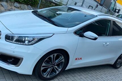 Kia ceed Sportswagon 237.500 km 8.900 &euro; Wettin-Löbejün 06193