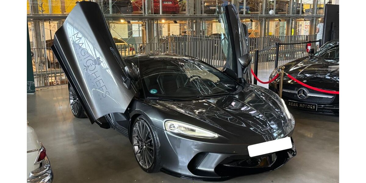 McLaren GT 29.574 km 139.990 &euro; München 81243
