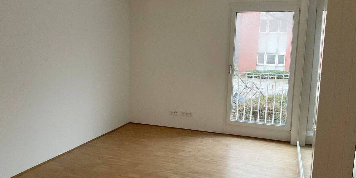 Etagenwohnung Bad Homburg vor der Höhe Ober-Eschbach - 4 Zimmer, 100 m&sup2;, 1.790&euro; | Angebot:26885939