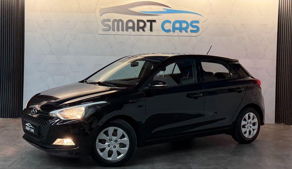 Hyundai i20 124.895 km 7.490 &euro; Remscheid 42855