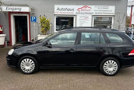 VW Golf 181.000 km 4.950 &euro; Winsen (Luhe). 21423