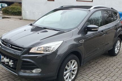 Ford Kuga 106.000 km 9.500 &euro; Kiel 24109