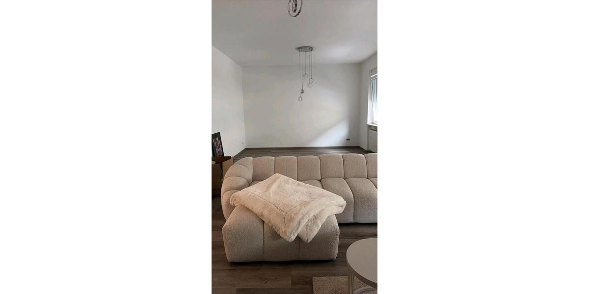 Doppelhaushälfte Pforzheim Nordstadt - 7 Zimmer, 130 m&sup2;, 500.000&euro; | Angebot:27232222