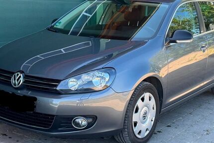 VW Golf 141.000 km 5.750 &euro; Rosenheim 83026