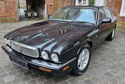 Jaguar XJ 262.000 km 7.900 &euro; Frankfurt (Oder) 15230