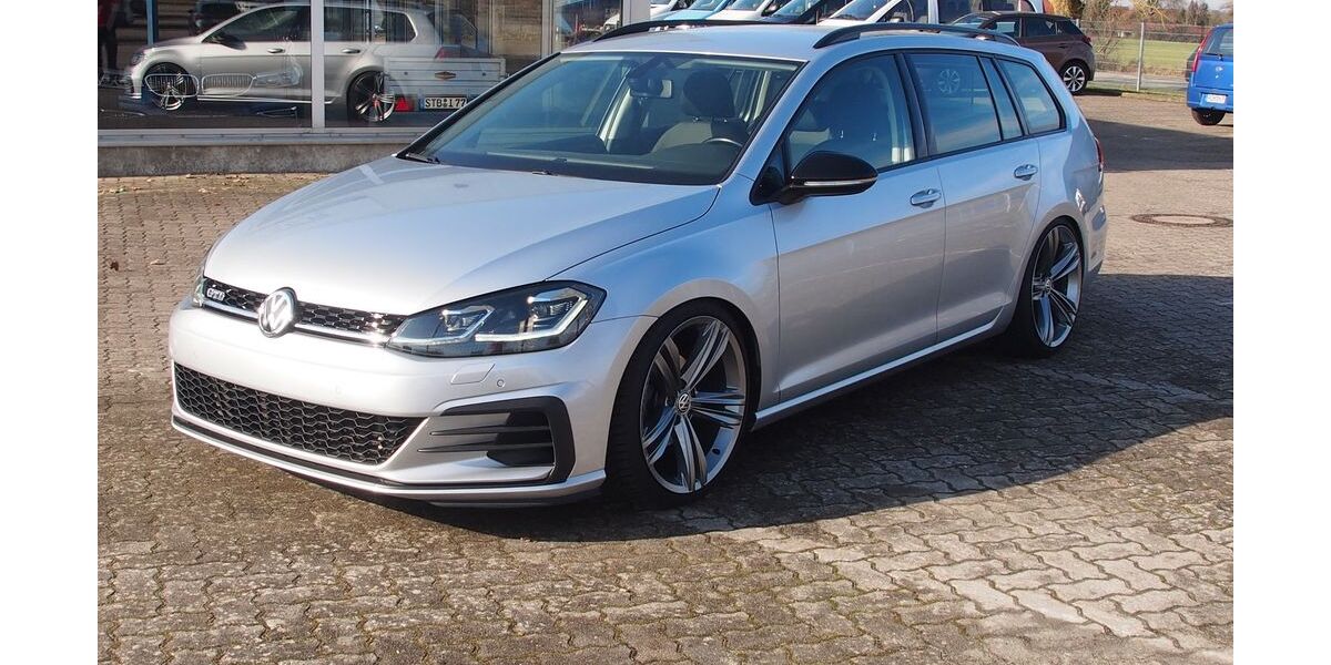 VW Golf 181.784 km 14.998 &euro; Pampow 19075