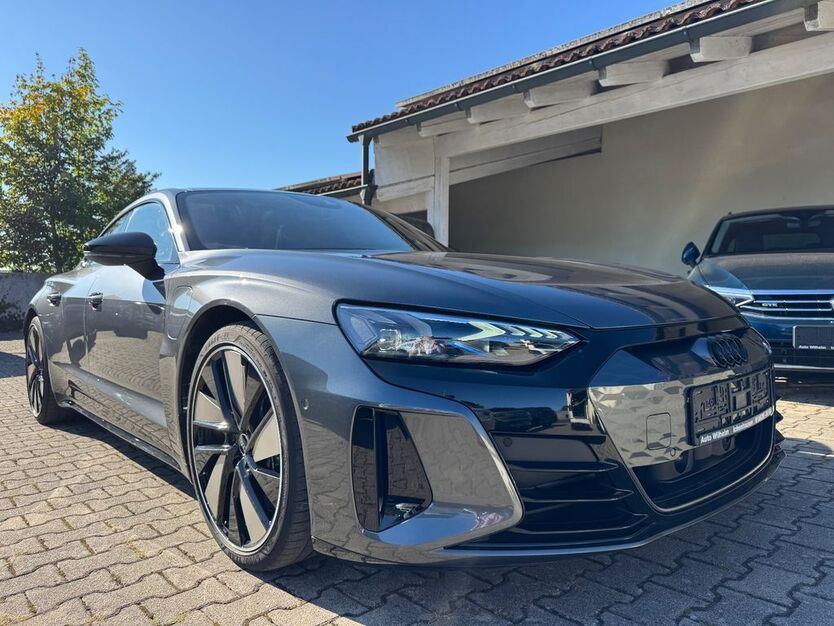 Audi RS e-tron GT 78.795 km 57.990 € Ichenhausen 89335